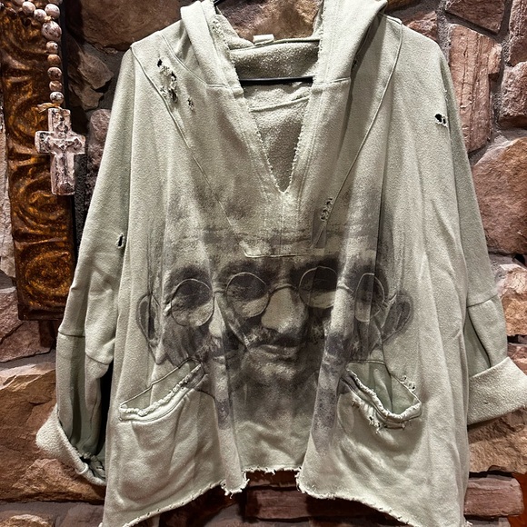 Magnolia Pearl Bapu Fritza hoodie - used - Picture 2 of 5